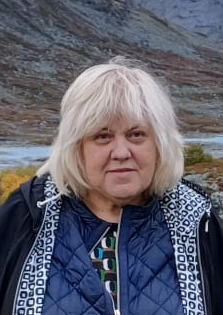 Dzintra Knohenfelde 
    Baldones vidusskolas
    latviešu valodas un literatūras skolotāja, bijusī skolas direktore    
       Foto: No personīgā arhīva